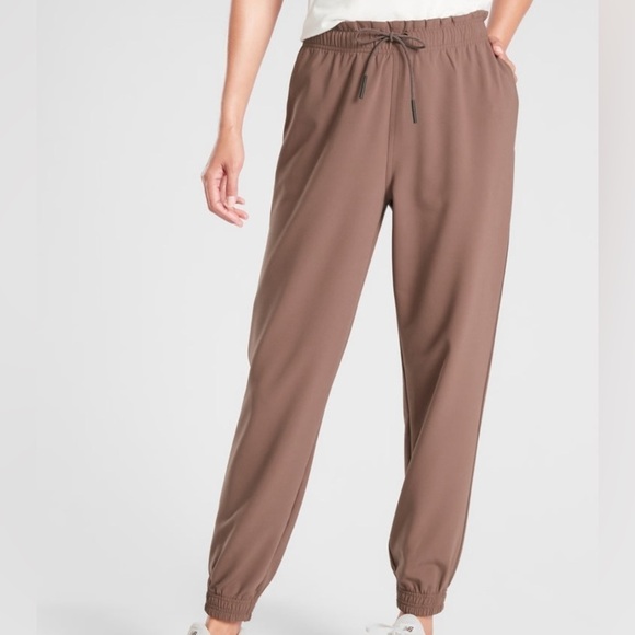 Athleta Metropolis Jogger I Like new I Size 10 - Picture 1 of 8